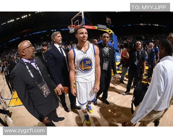 五年数据大幅提升 库里全面进化成更强超级巨星